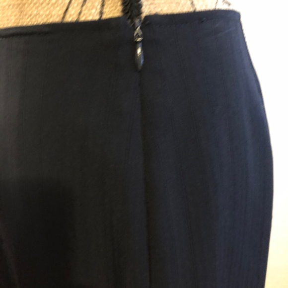 Conrad C Petites skirt, size 10 - Picture 4 of 6
